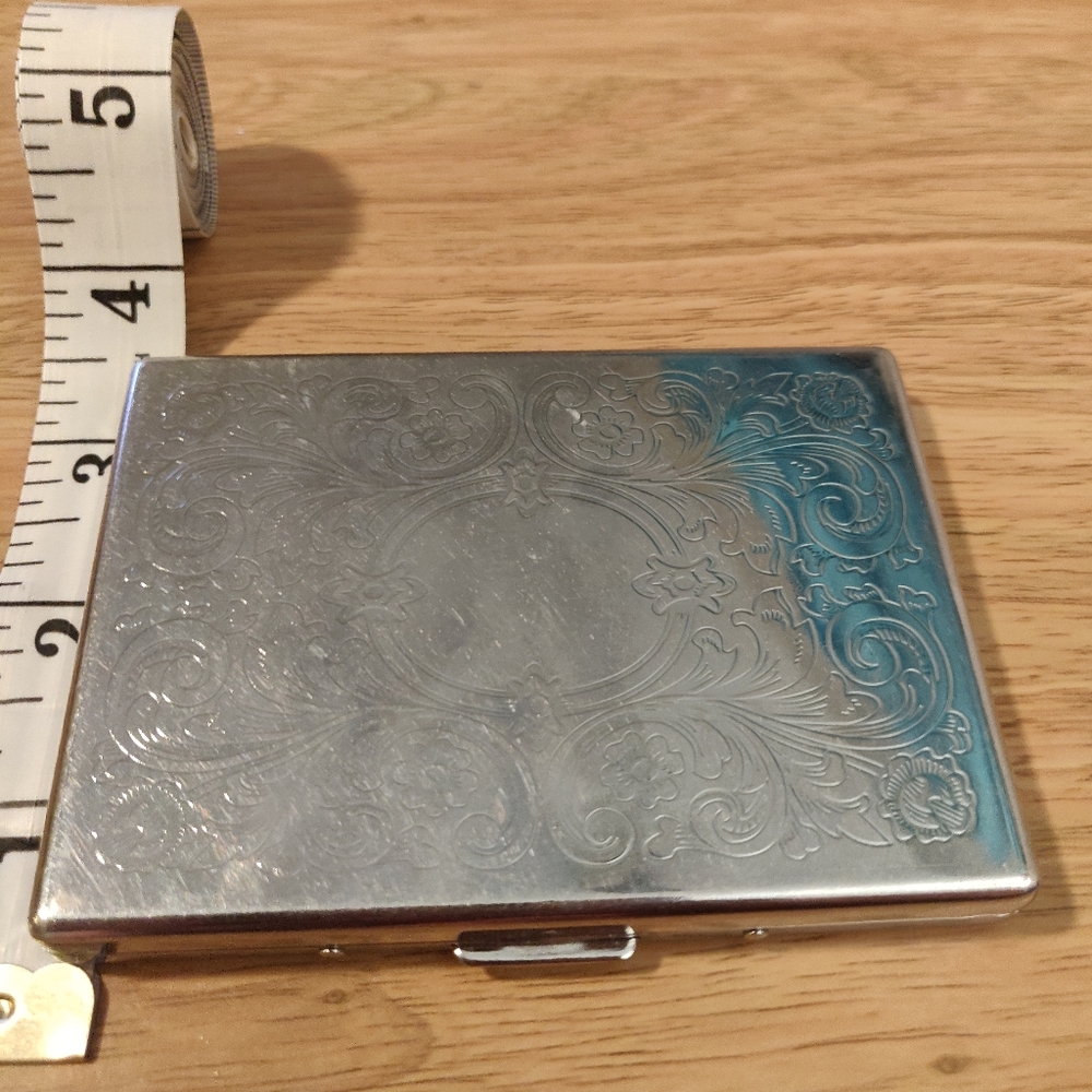 Designed Card Case - Silver - Picture 7 of 7